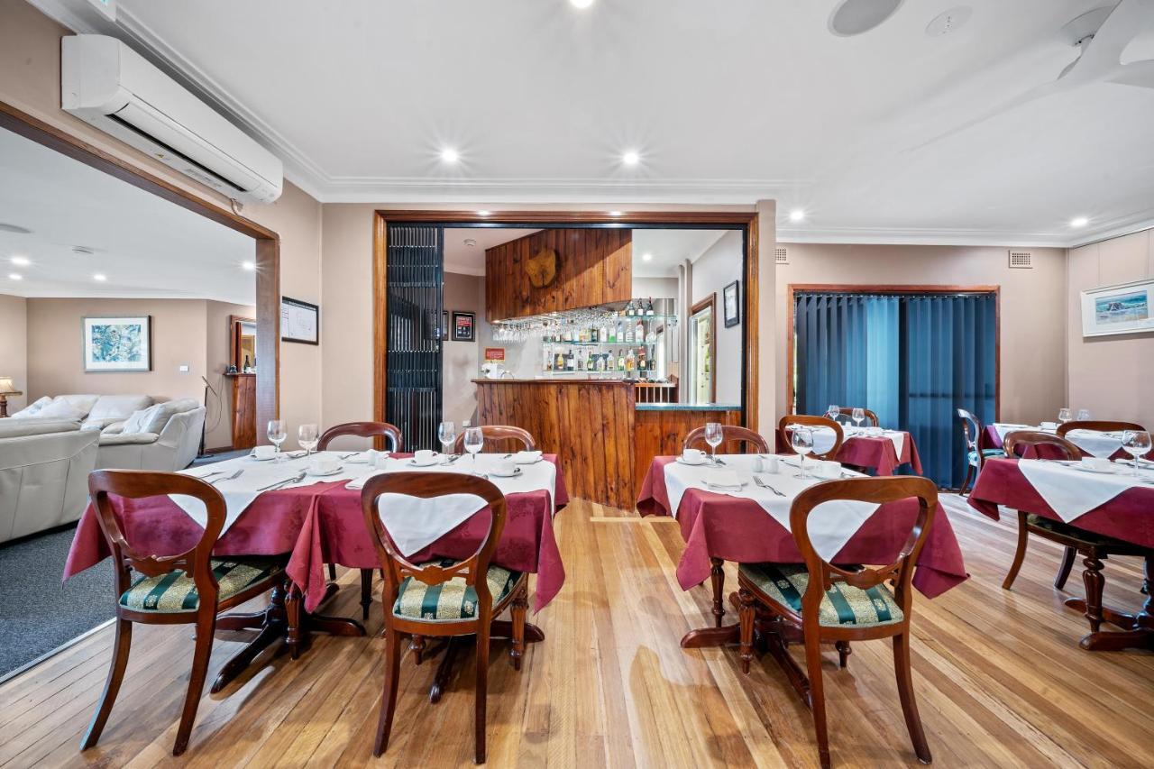 Oasis Inn Ulladulla - Welcoming Guests 18 Years And Older Екстер'єр фото