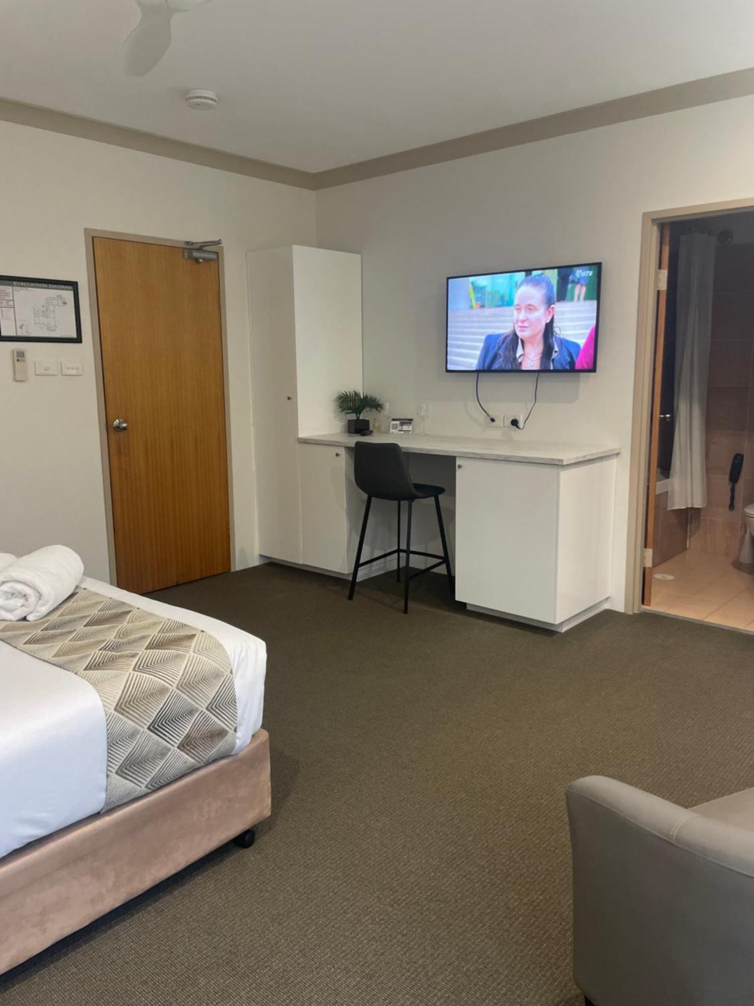Oasis Inn Ulladulla - Welcoming Guests 18 Years And Older Екстер'єр фото