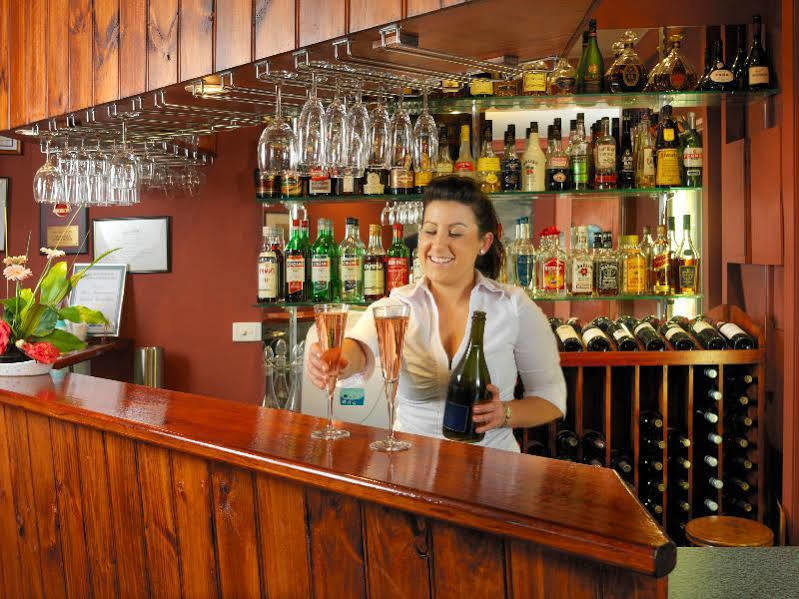 Oasis Inn Ulladulla - Welcoming Guests 18 Years And Older Екстер'єр фото